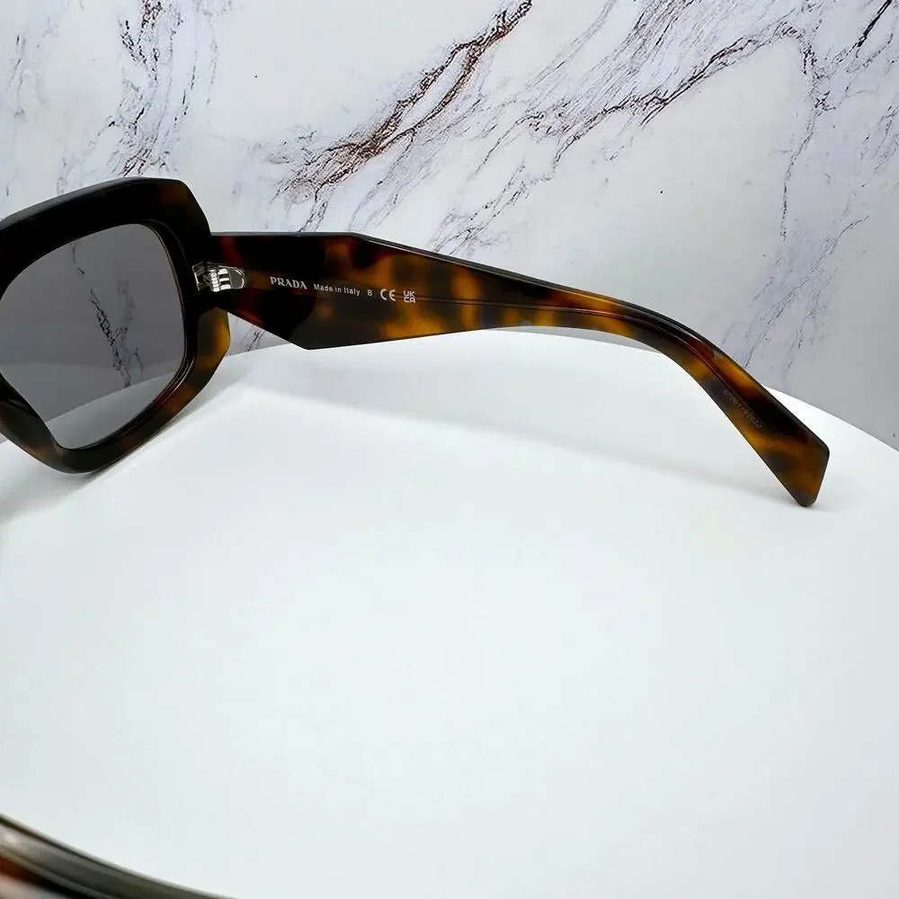 New PRADA Sunglasses Brown Juniper Tortoise Gray Lens Square